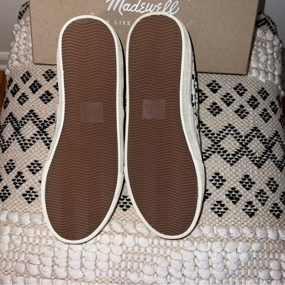 Madewell Slip On Sneakers - Picture 8 of 12